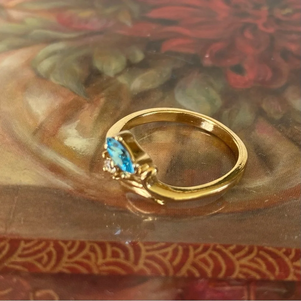 Ring 14k Yellow Gold Plated Open Knot Setting Marquise Cut Blue Stone Round Clea